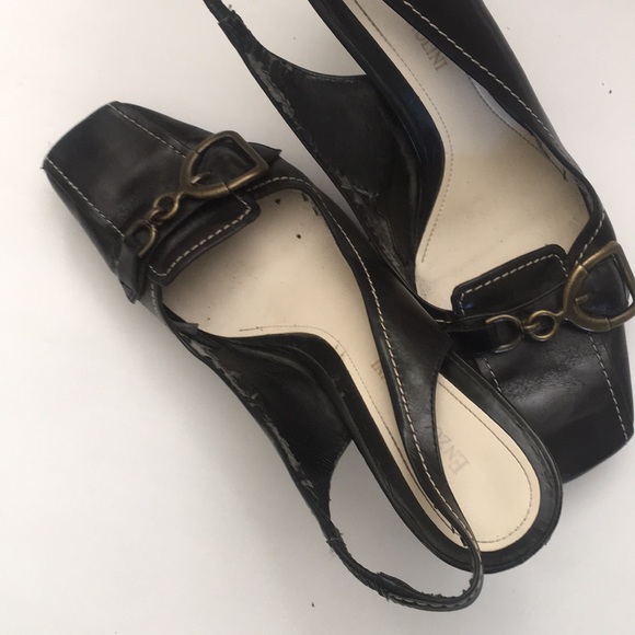 Ladies heels - Picture 3 of 3